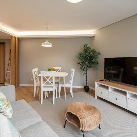 Lägenhet The Mountain By An Island